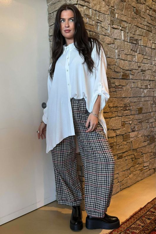 Suki Pleat Back Blouse White -